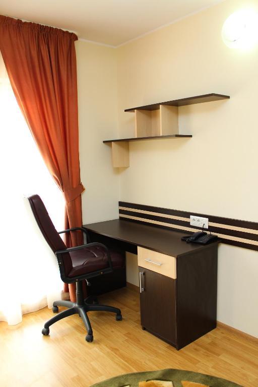 Hotel Zimbru Яссы Номер фото
